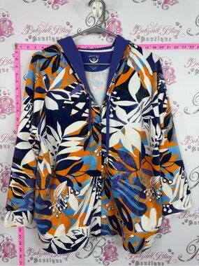 Zenergy Floral-Leaf Zip Hoodie in Navy, Orange & White